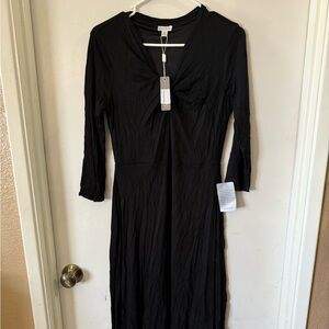 Woman’s Little Black Dress Longsleeve NWT Size Small Petite